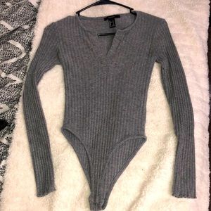 GRAY USED BODY SUIT long sleeve SHIRT
